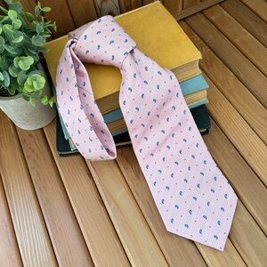 Metropolitan View Pink Spring Paisley Silk Tie Classic Business Necktie